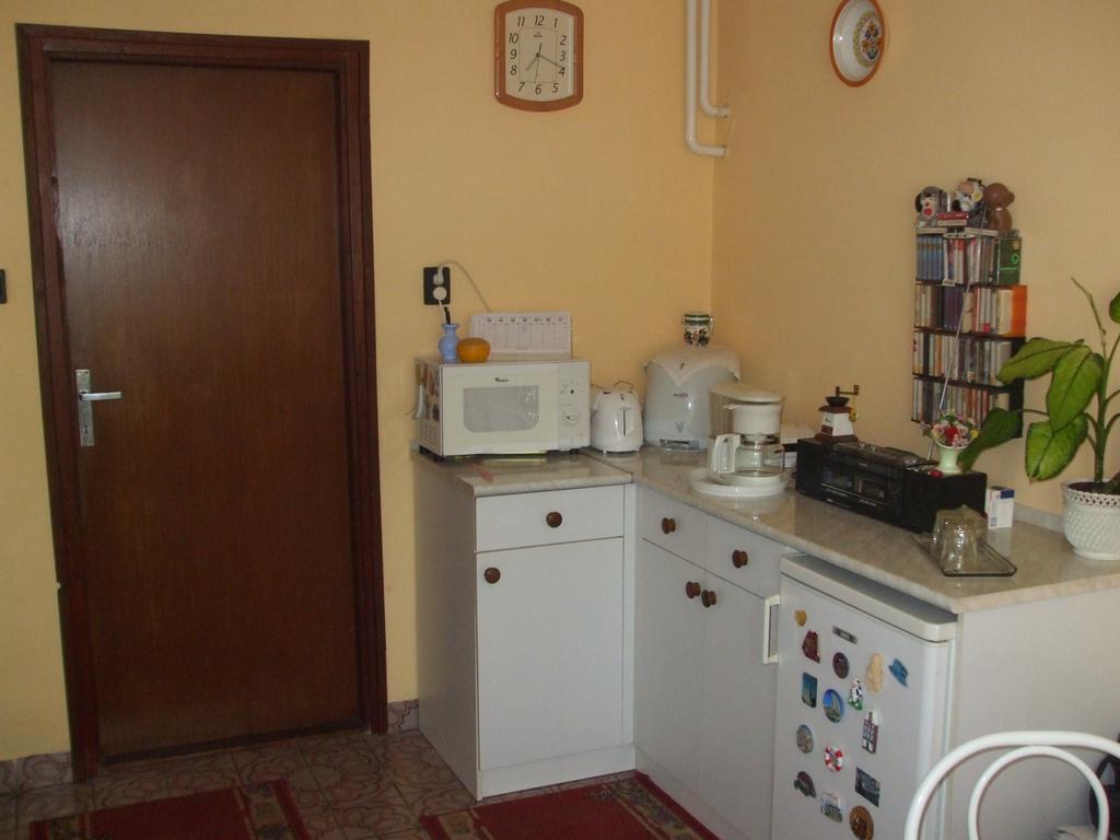 Ferienwohnung Nagy Haz Szabadkígyós Zimmer foto
